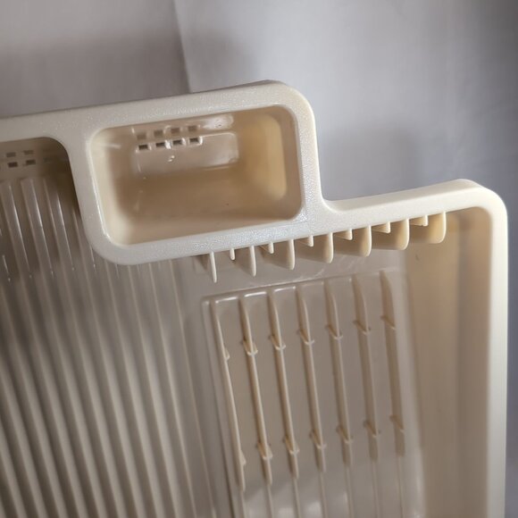 Rubbermaid Space-Saver Drainer 6054 Vintage 1988 Dish Drying Rack Almond Beige - Picture 6 of 14